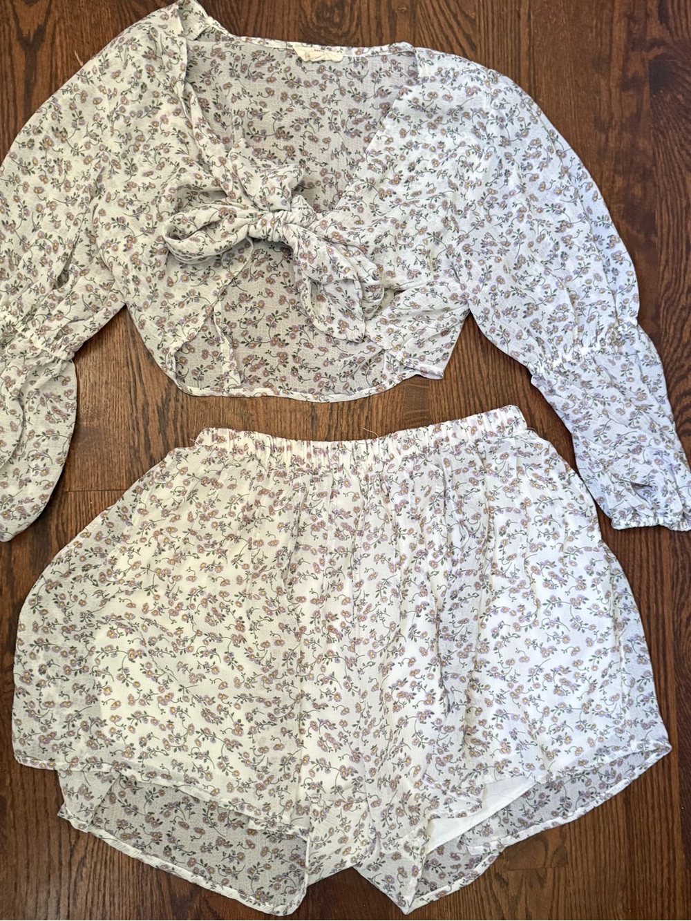 Floral Tie-Front Top & Shorts Set - Cream with Mauve Floral